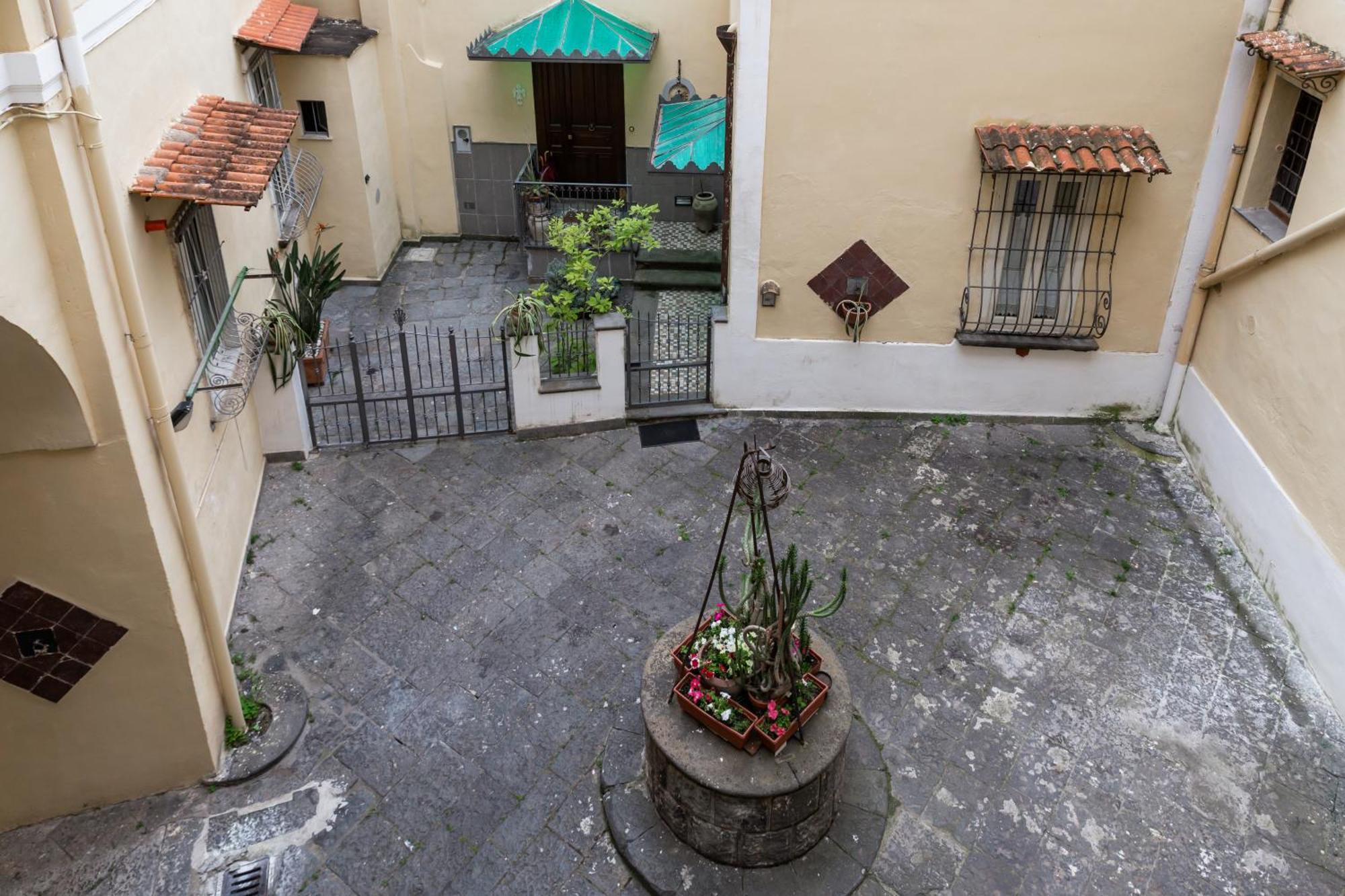 Vesuvio Plaza Room Ottaviano Kültér fotó